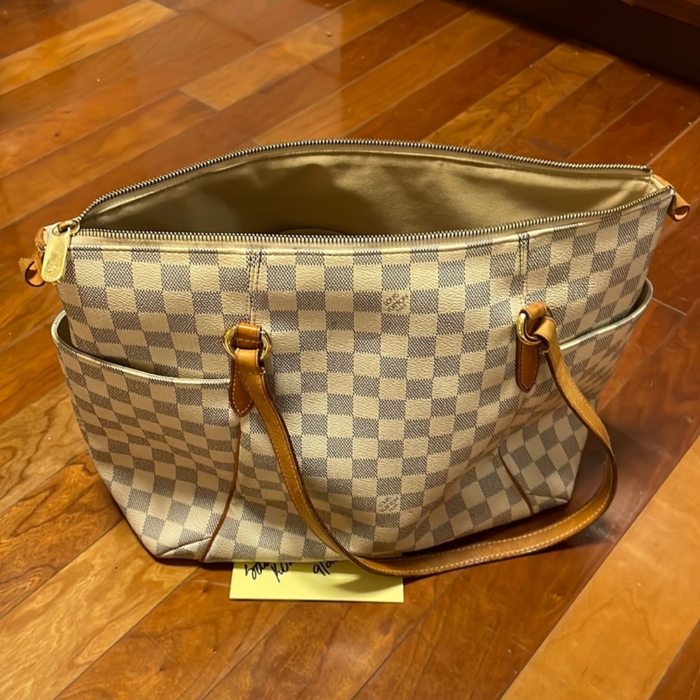 Totally MM, universal bag!